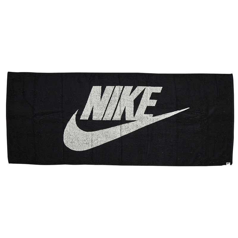 Club Pool Towel Black/White