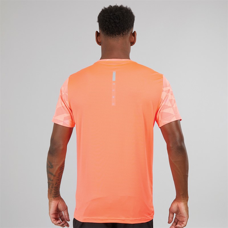 Mens Train All Day Geometric Speed Brights T-Shirt Glowing Red 2 Mens Train All Day Geometric Speed Brights T-Shirt Glowing Red