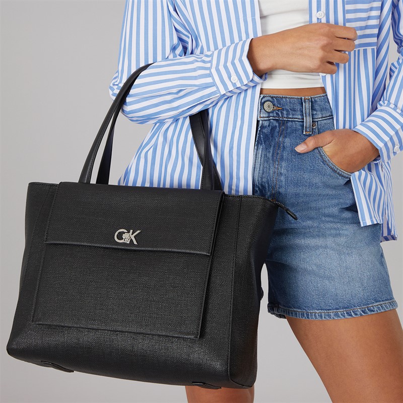Womens Medium Shopper CK Black